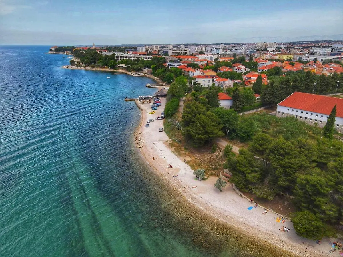 Apartment Toni With Private Parking Zadar