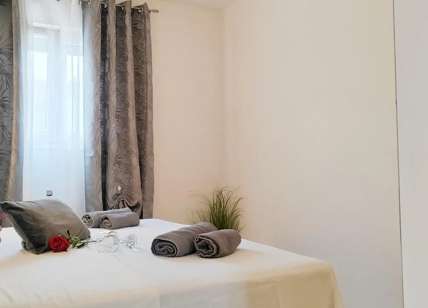 Apartment Toni With Private Parking Zadar