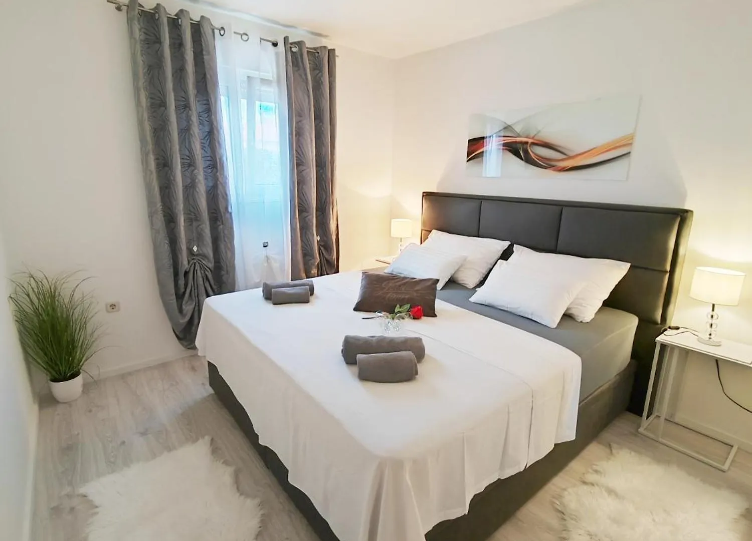 Apartment Toni With Private Parking Zadar