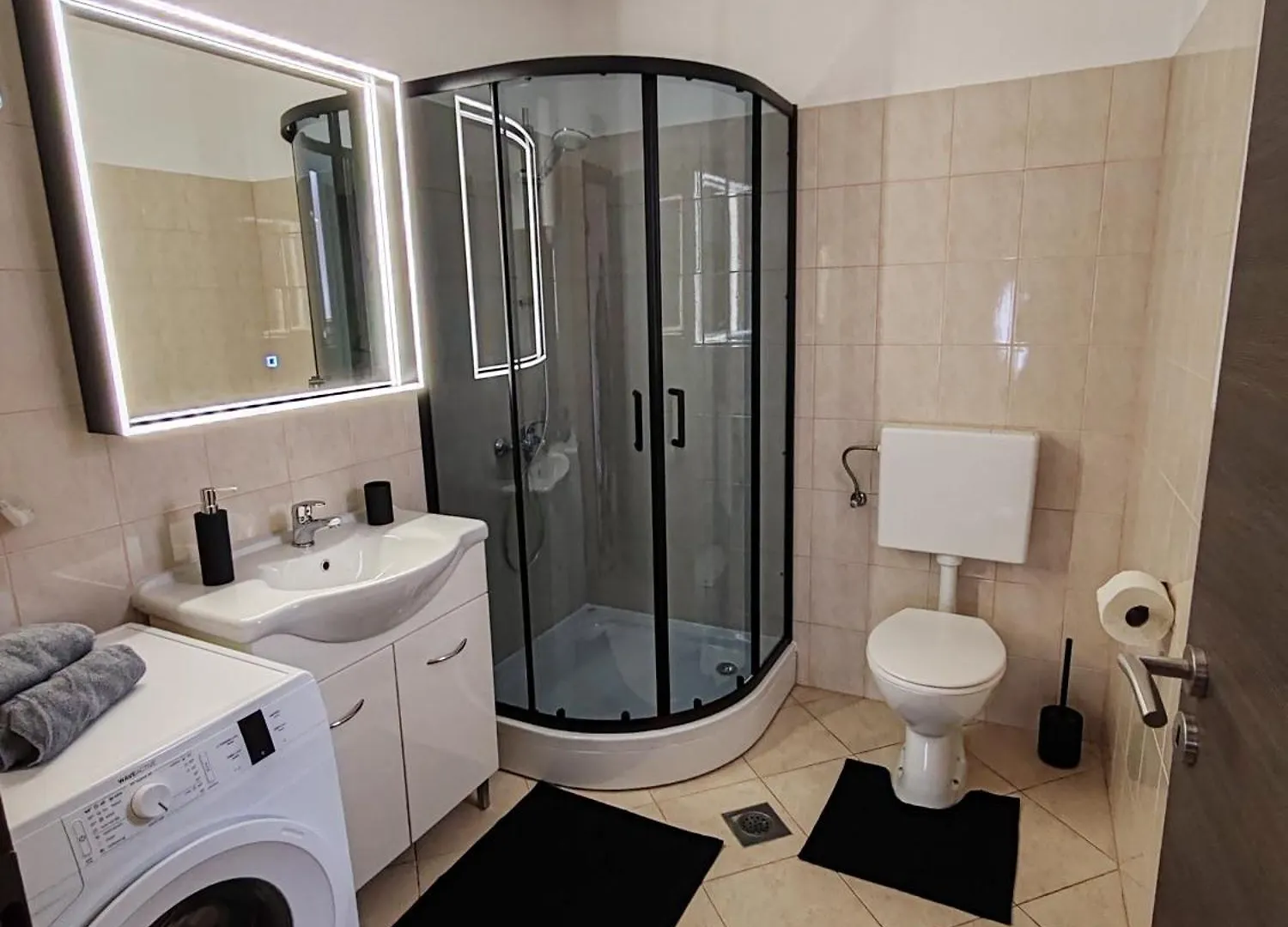 Apartment Toni With Private Parking Zadar